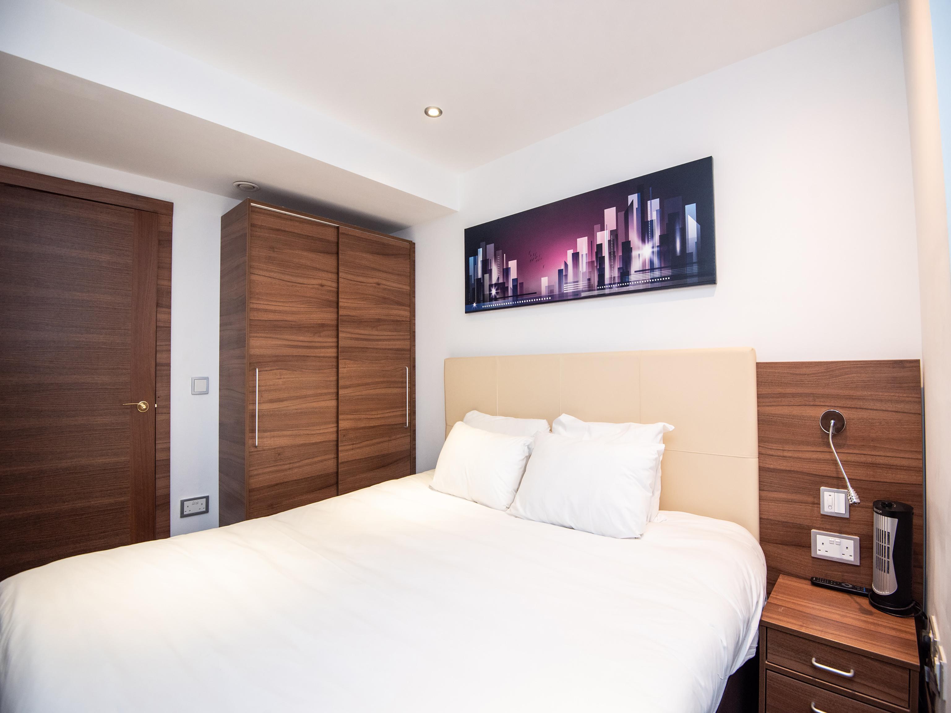 Livin' Serviced Apartments Watford  Buitenkant foto