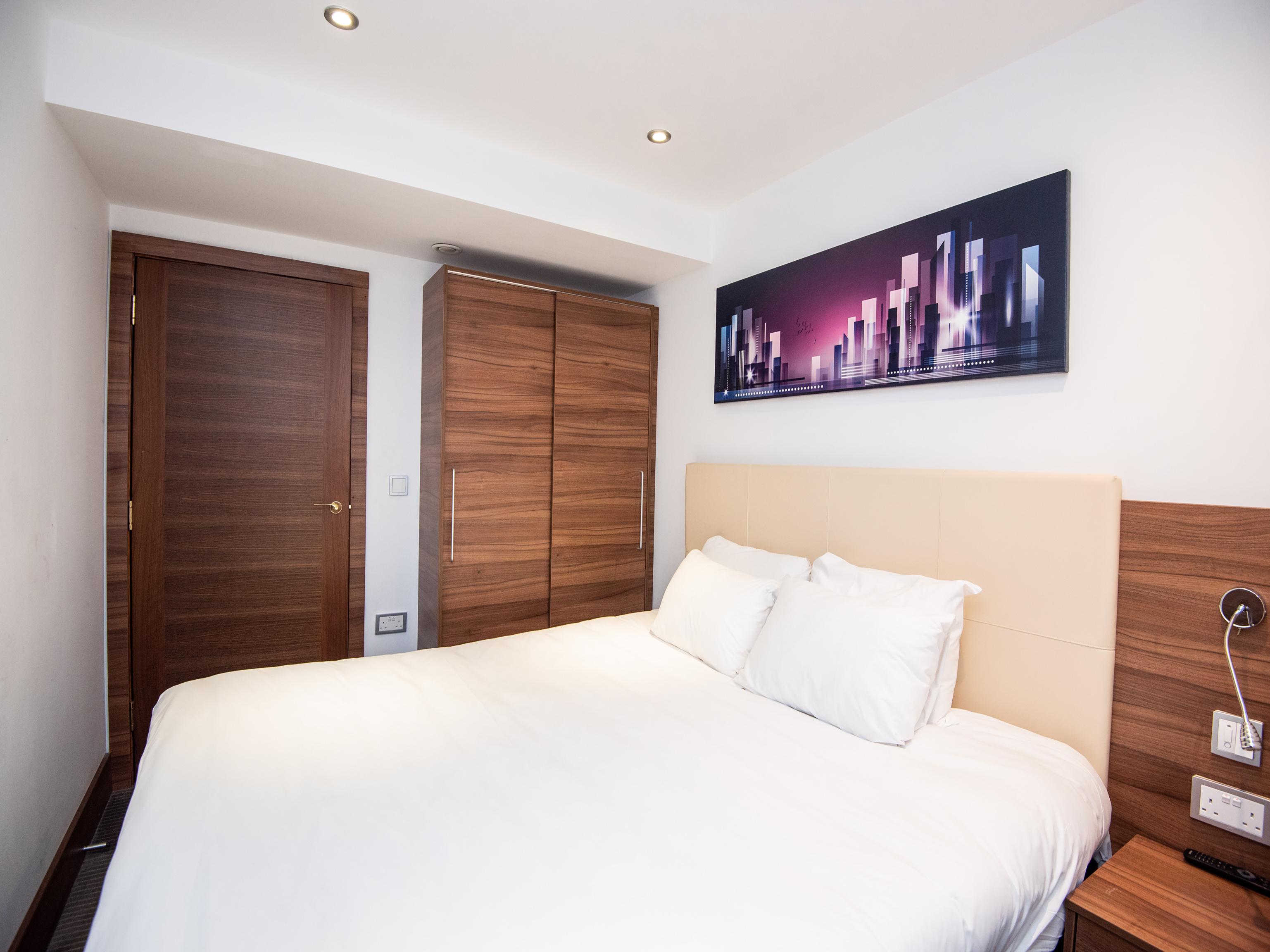 Livin' Serviced Apartments Watford  Buitenkant foto