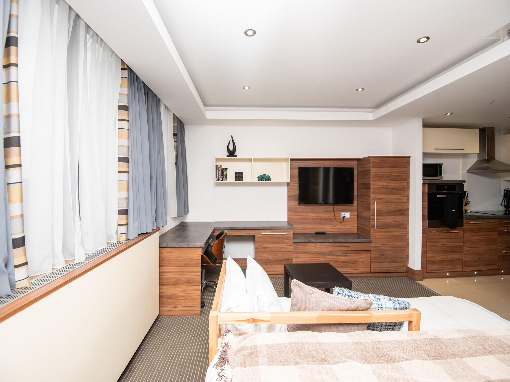 Livin' Serviced Apartments Watford  Buitenkant foto