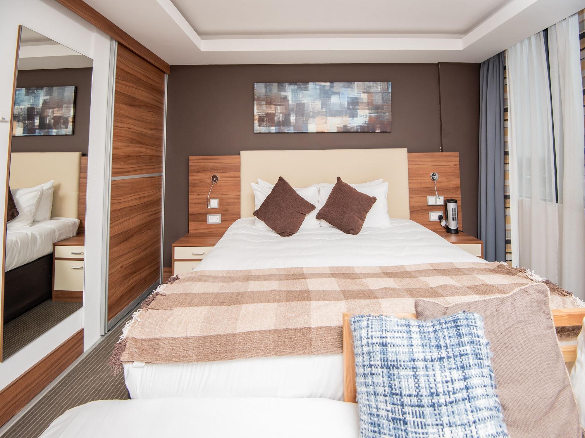 Livin' Serviced Apartments Watford  Buitenkant foto