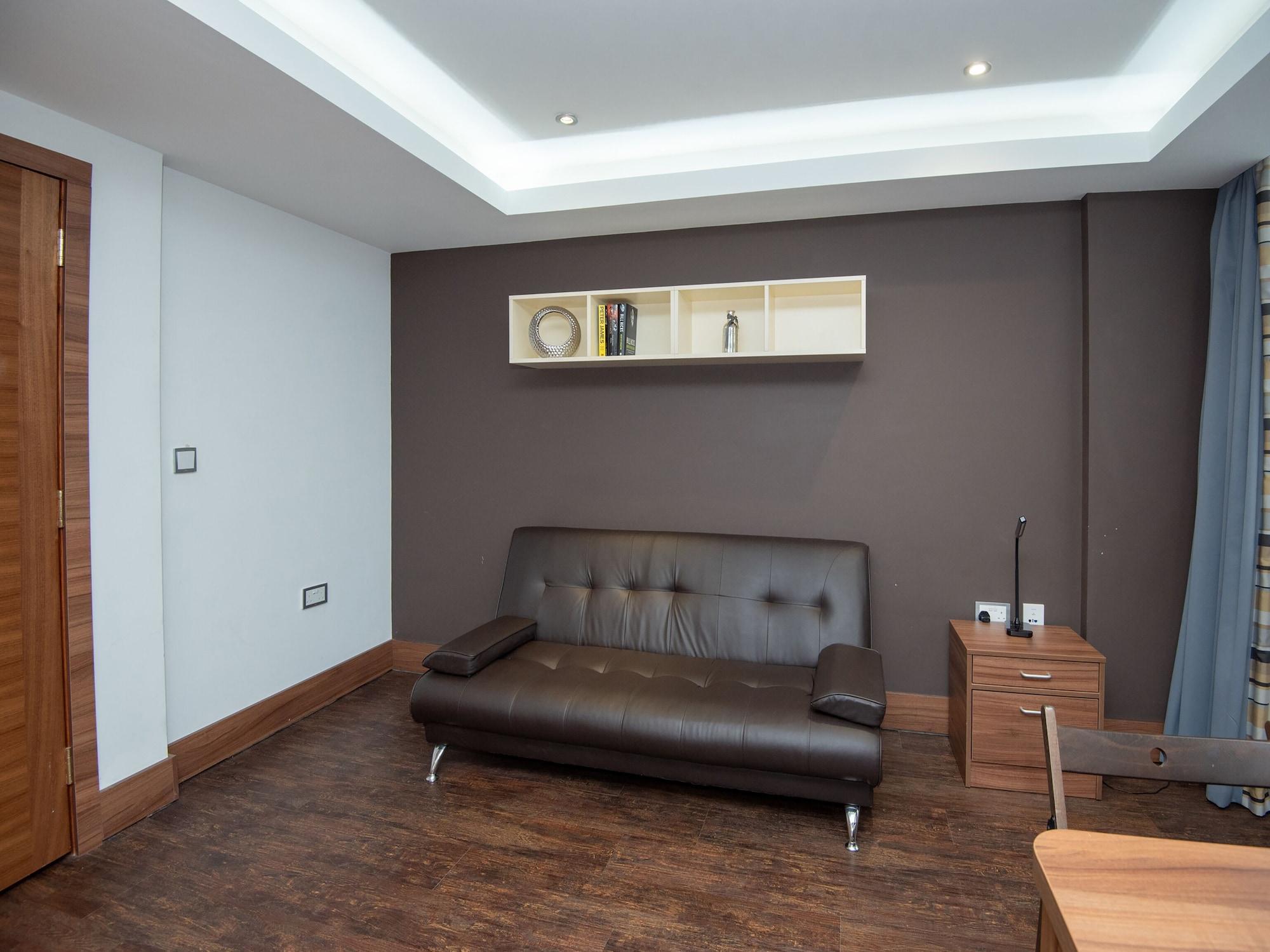 Livin' Serviced Apartments Watford  Buitenkant foto