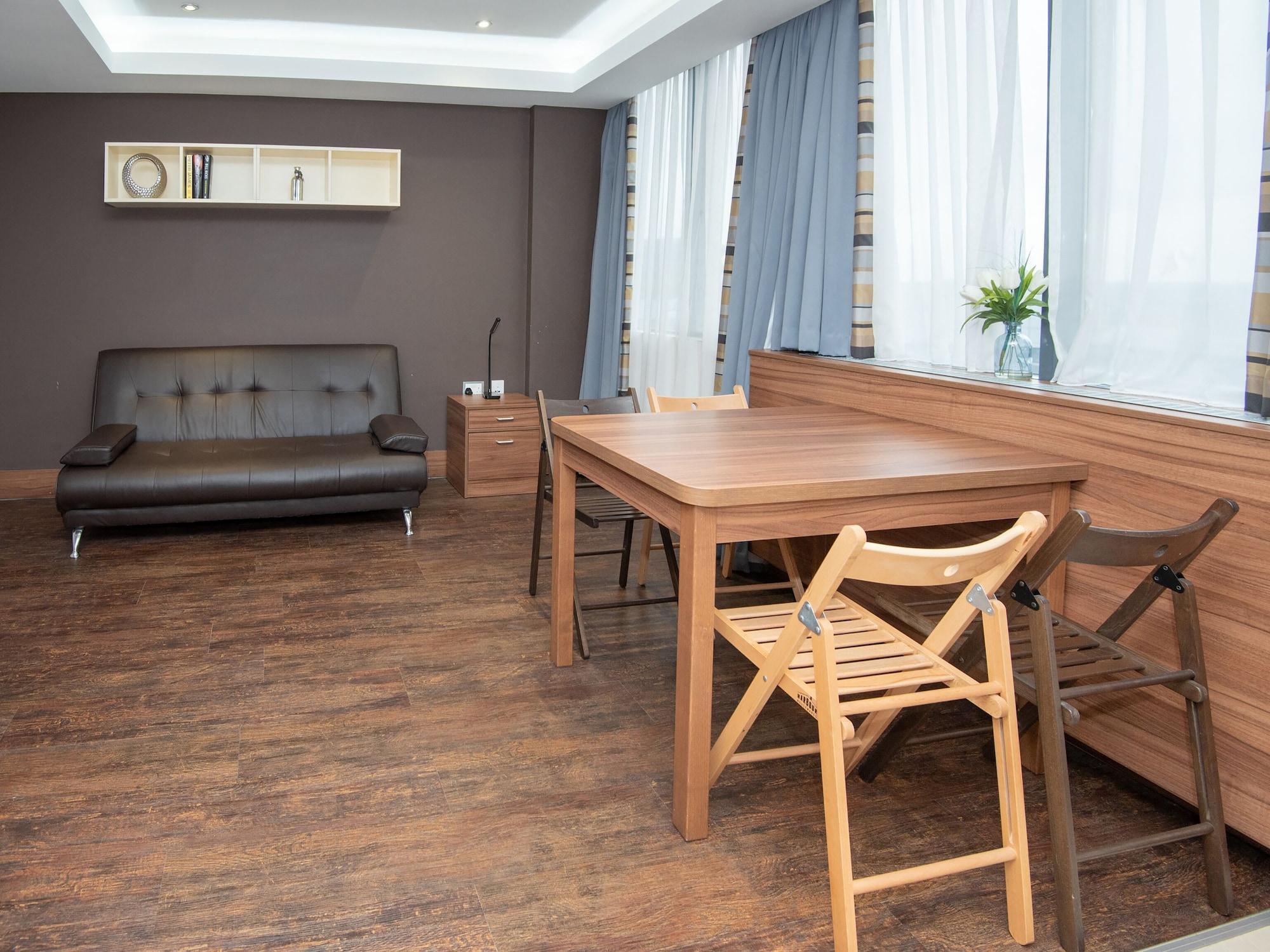 Livin' Serviced Apartments Watford  Buitenkant foto