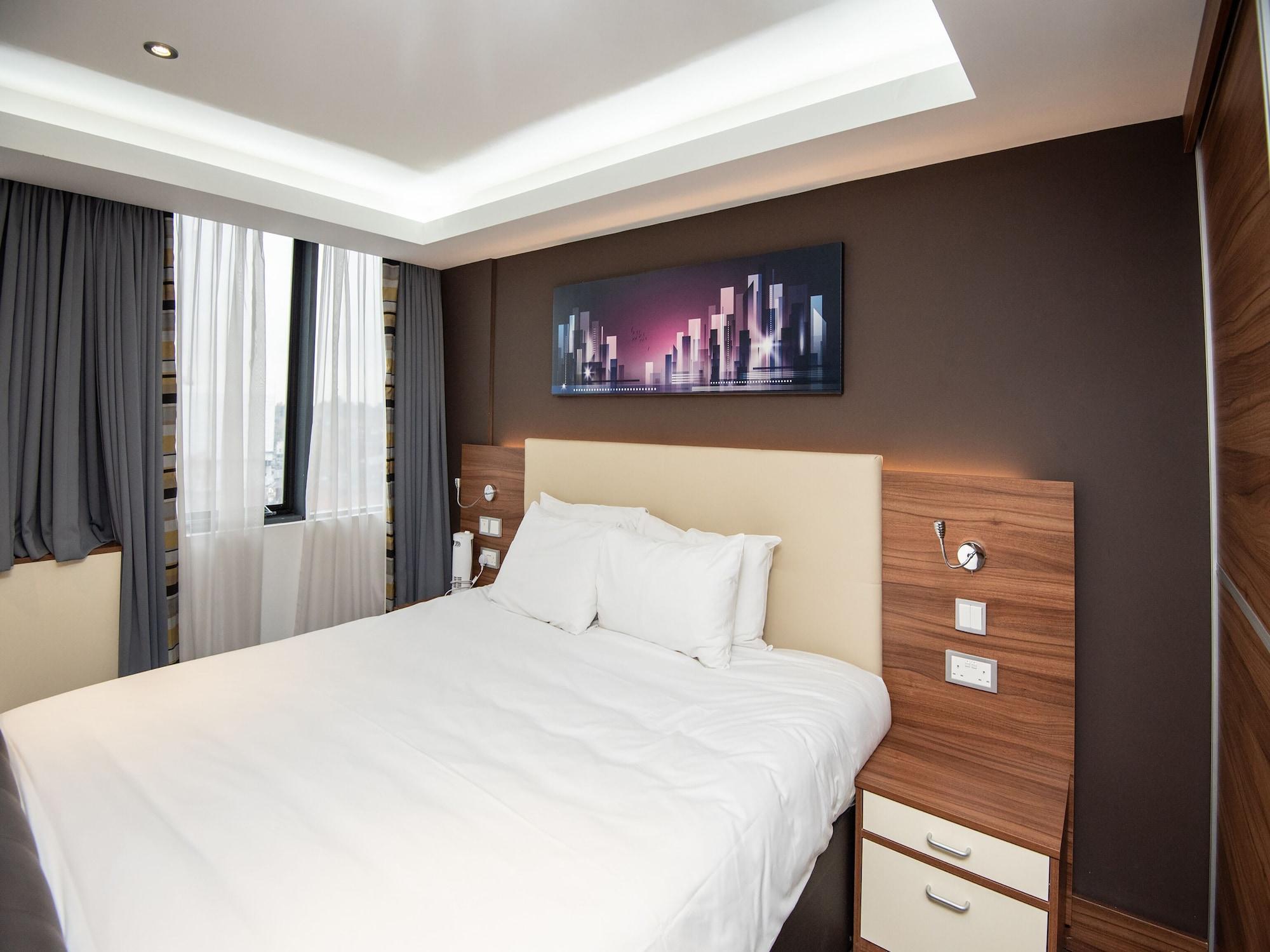 Livin' Serviced Apartments Watford  Buitenkant foto