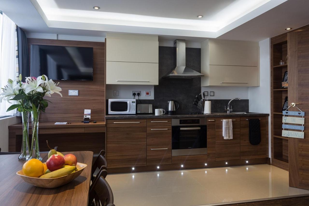 Livin' Serviced Apartments Watford  Buitenkant foto